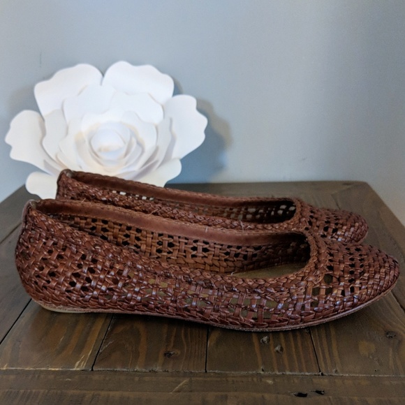 SOLD! Frye Emma Woven Ballet Flat in Cognac - Picture 2 of 7